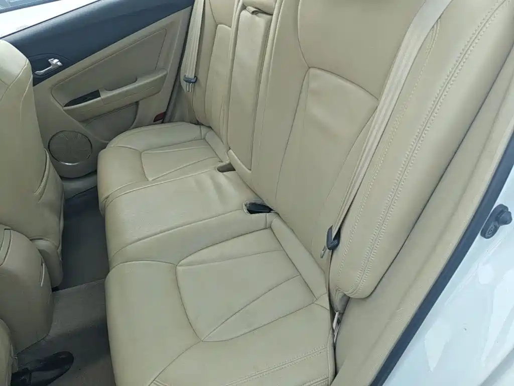 Besturn B50 2015 2013 1.6L Automatic Luxury