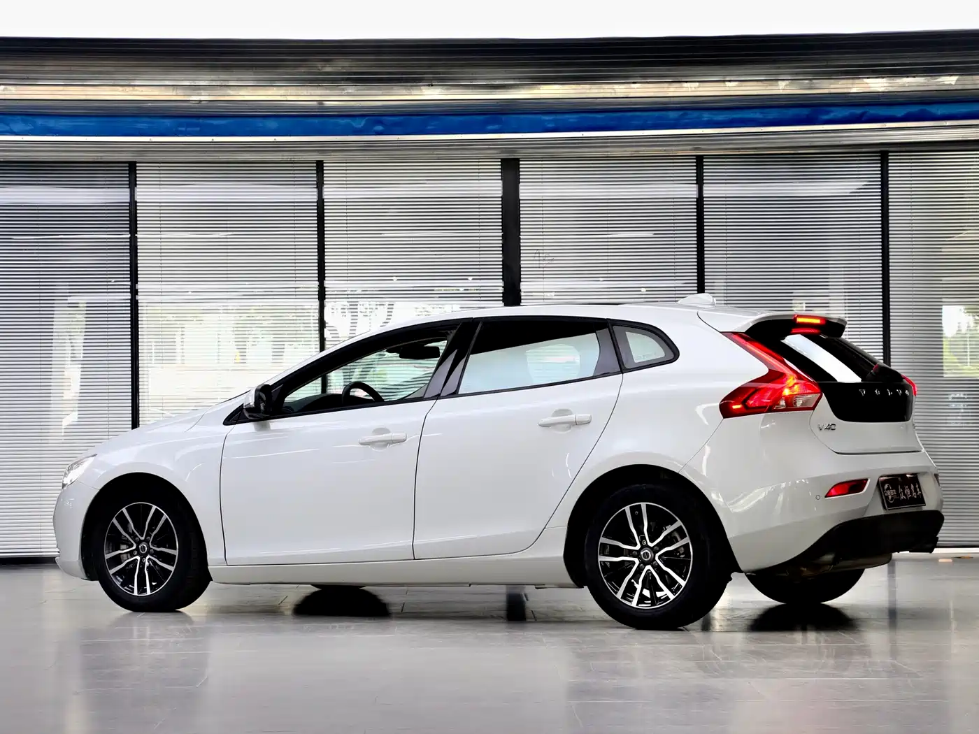Volvo V40 2019 2018 T3 Inscription Edition