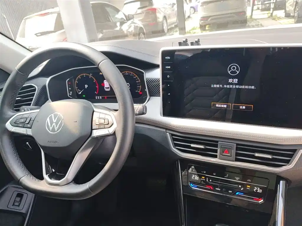 Volkswagen Tayron 2023 300TSI 2WD Luxury Plus Advanced Edition фото 16