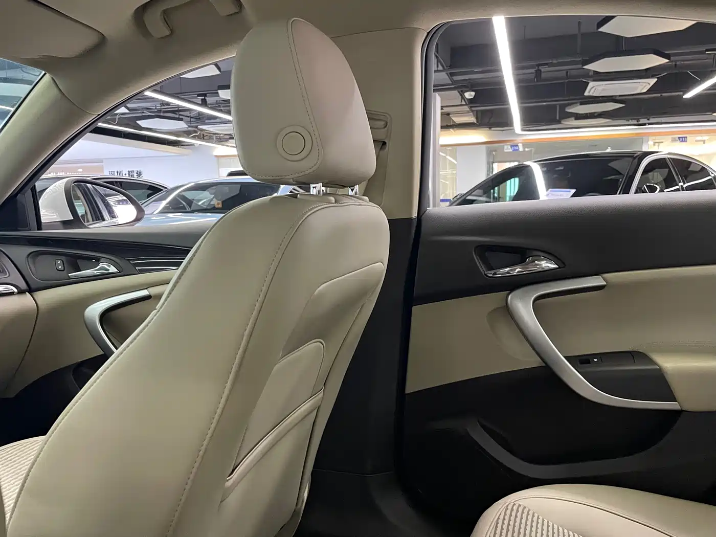 Buick Regal 2014 2.0L Leading Fashion Type фото 33