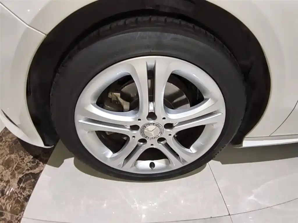 Mercedes-Benz A-Class (Import) 2015 A 180 фото 23