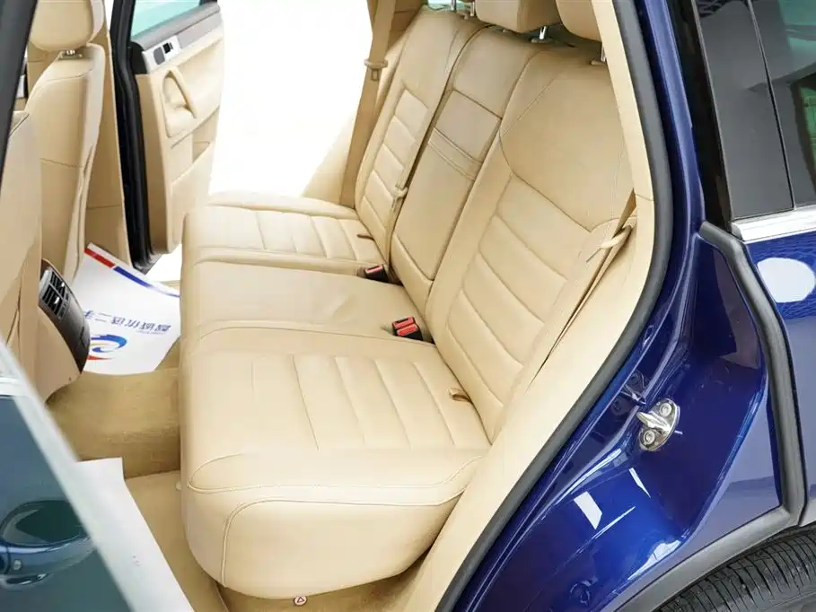 Volkswagen Touareg 2007 3.6L Luxury фото 11