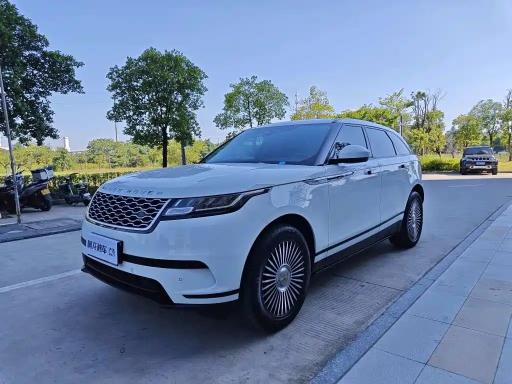 Фото 1 - Land Rover Range Rover Velar