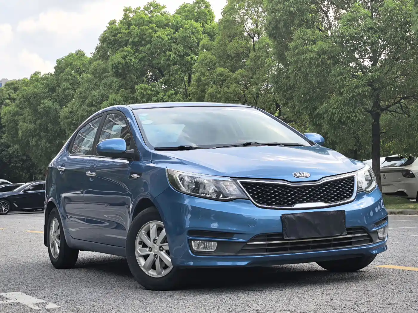 Kia K2 2015 Sedan 1.4L MT GLS фото 3