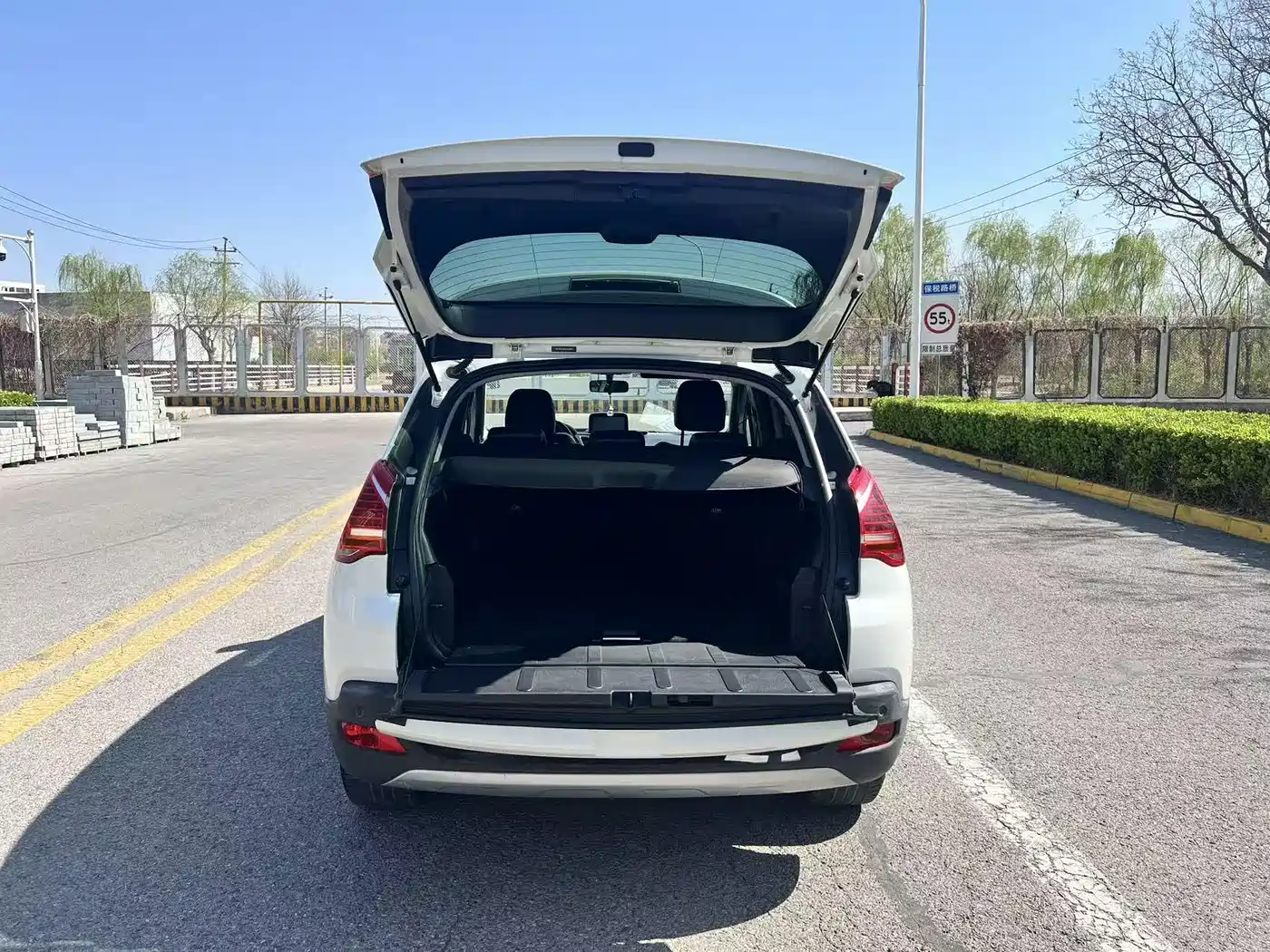 Peugeot 3008 2013 2.0L Automatic Trend Edition фото 17