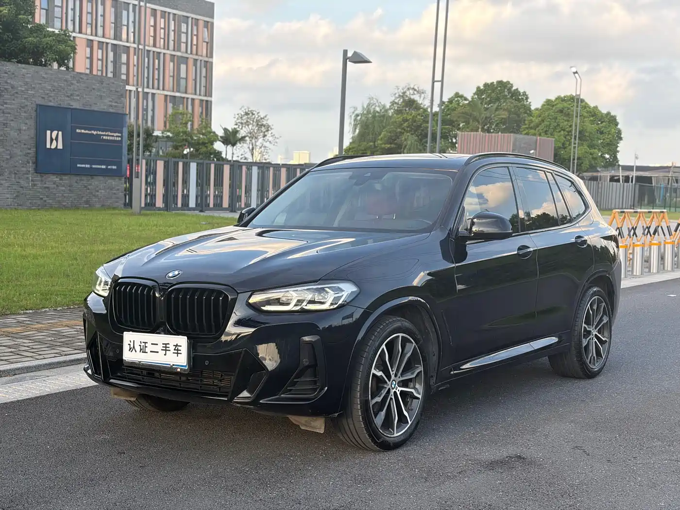 BMW X3 2022 xDrive30i Leading M Night Package