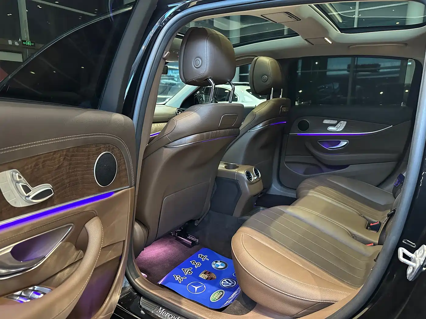 Mercedes-Benz E-Class 2019 E 300 L Luxury фото 9