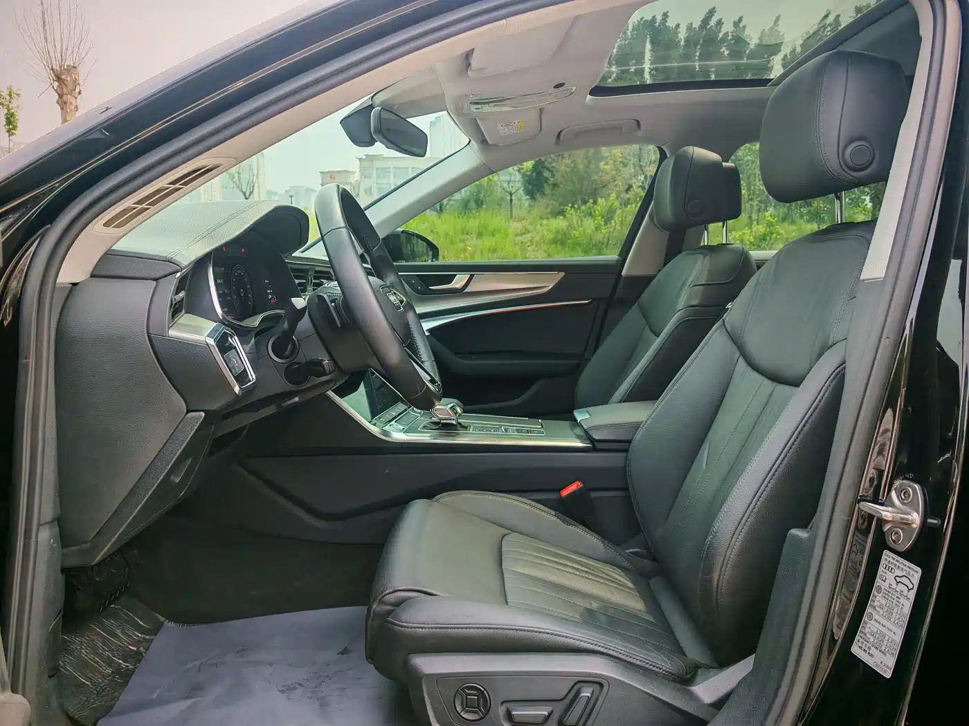 Audi A6L 2019 40 TFSI Luxury Elegance фото 16