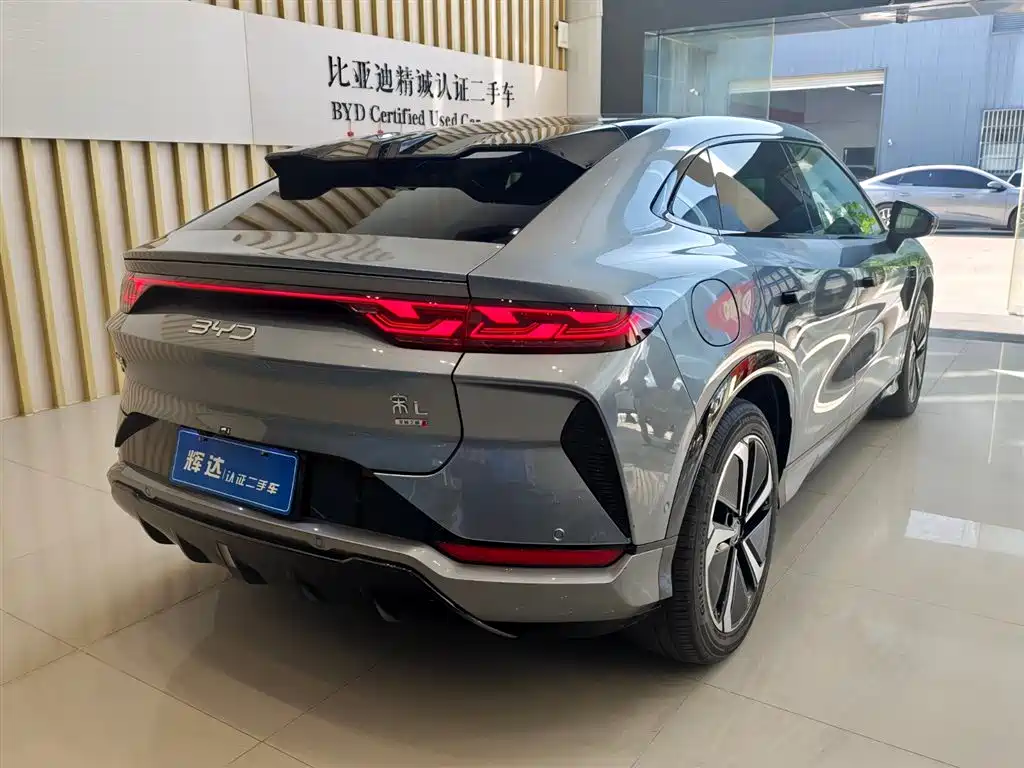 BYD SONG L EV
