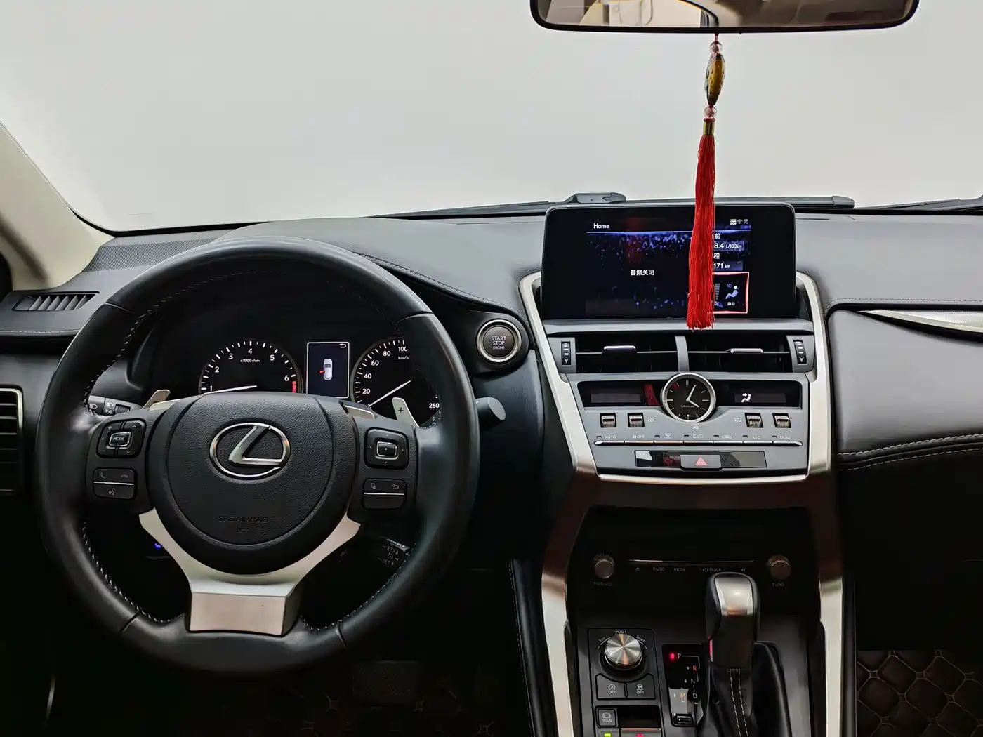 Lexus NX 2020 200 FWD Sharp Edition China V фото 11