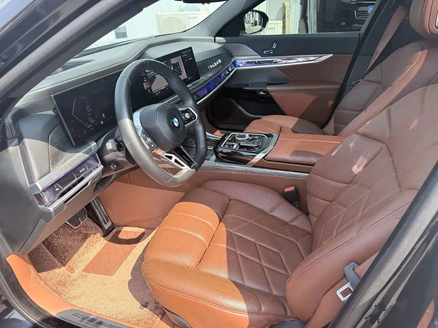 Фото 5 - BMW 7 Series
