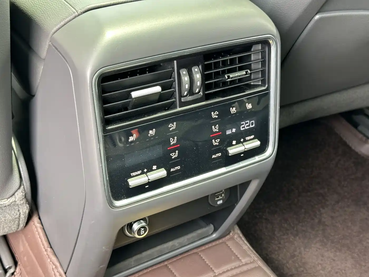 Porsche Cayenne 2018 Cayenne 3.0T фото 15