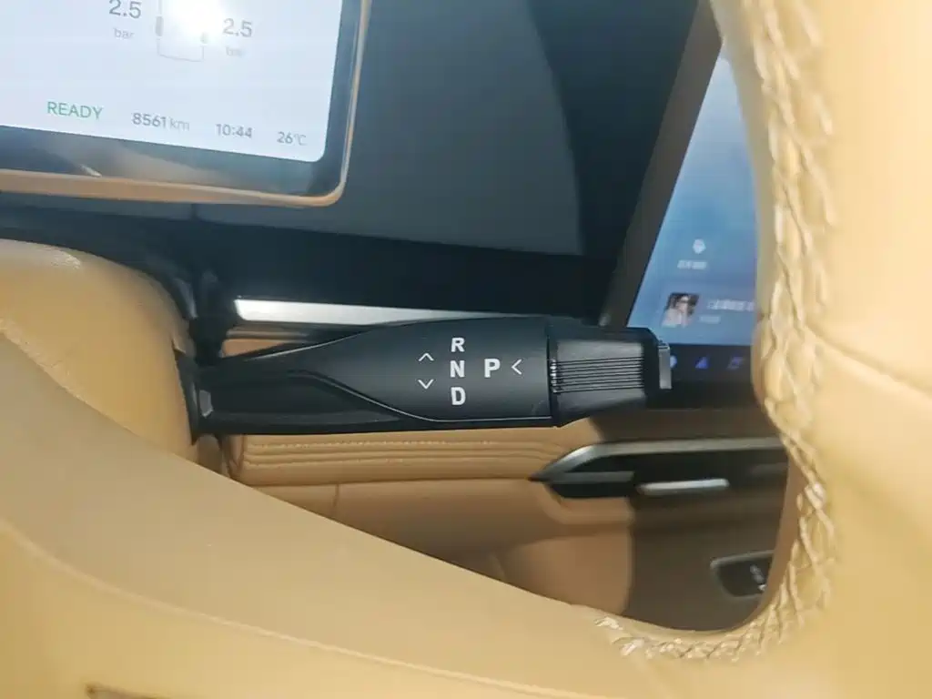 Voyah Dreamer 2026 2025 PHEV AWD Excellent Kunpeng Edition