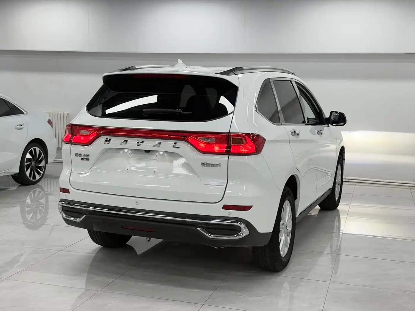 Haval M6 2023 PLUS 1.5T DCT Luxury Smart Connect фото 4
