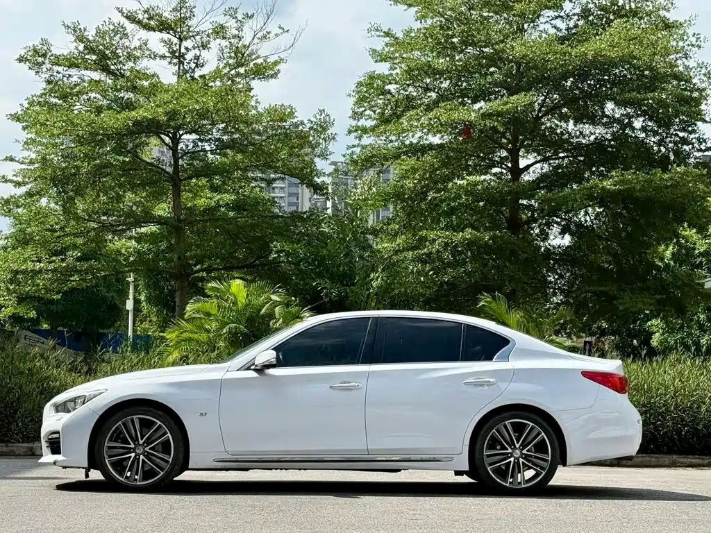 Infiniti Q50L 2016 2015 2.0T Sport