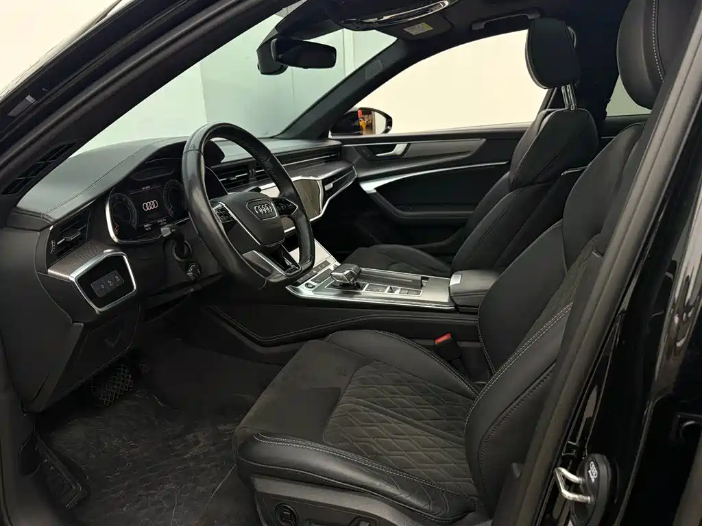 Audi A6L 2023 55 TFSI quattro Premium Dynamic фото 6