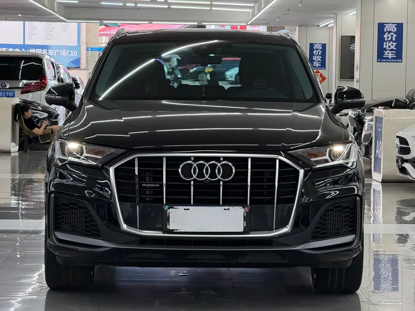 AUDI Q7