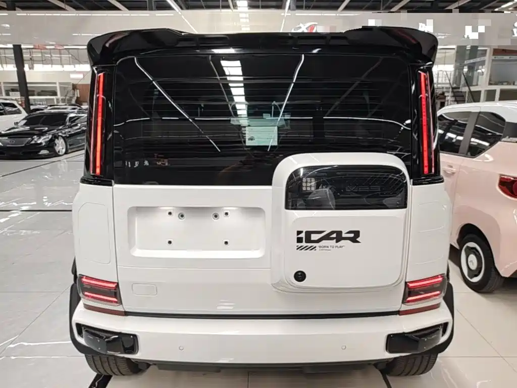 Фото 6 - iCAR V23