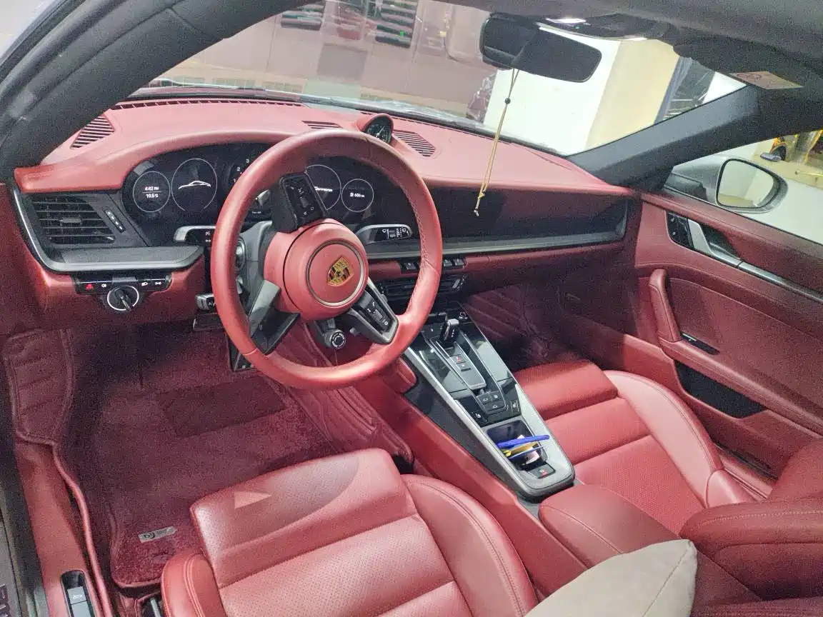 Porsche 911 2020 Carrera 3.0T фото 5