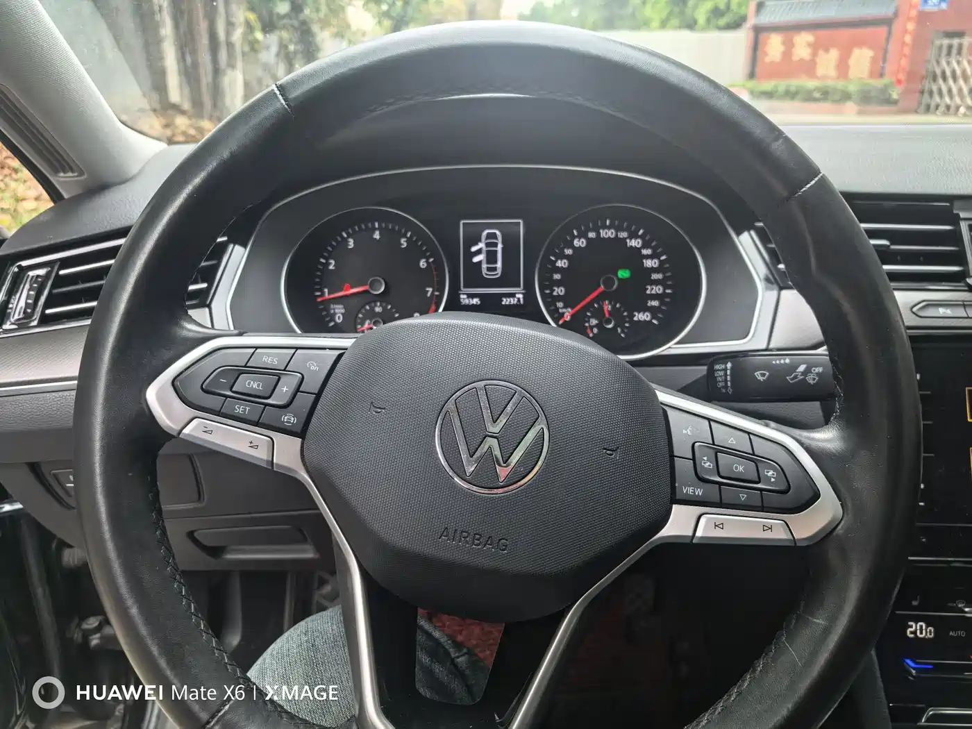 Volkswagen Magotan 2020 330TSI DSG Leading фото 7