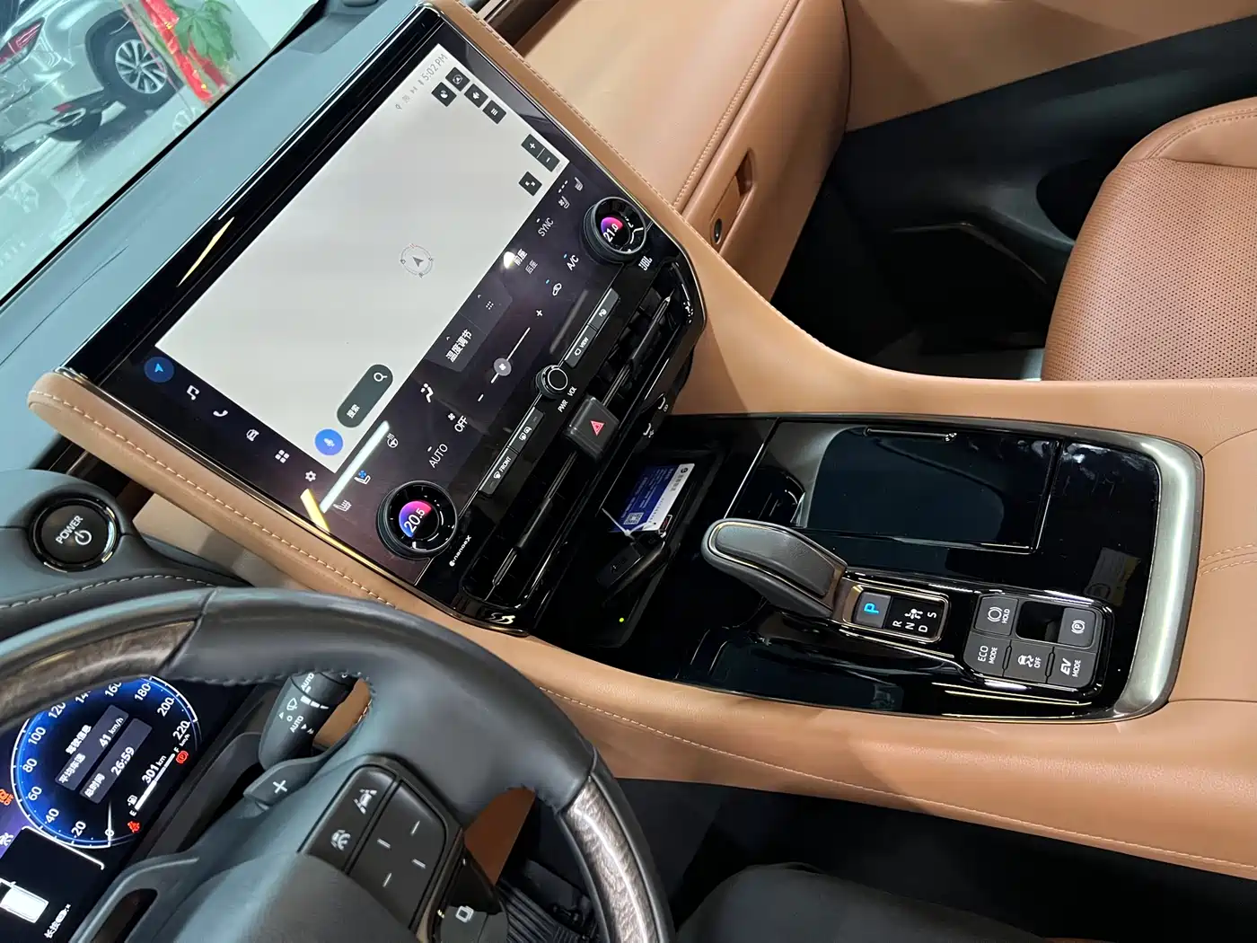 Toyota Vellfire 2024 Crown Hybrid 2.5L Executive Premium Edition фото 27