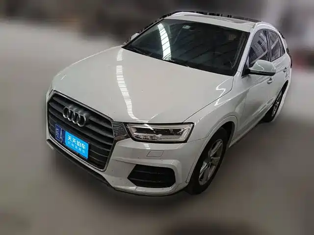 Audi Q3 2018 30th Anniversary Edition 30 TFSI Fashion — фото 1