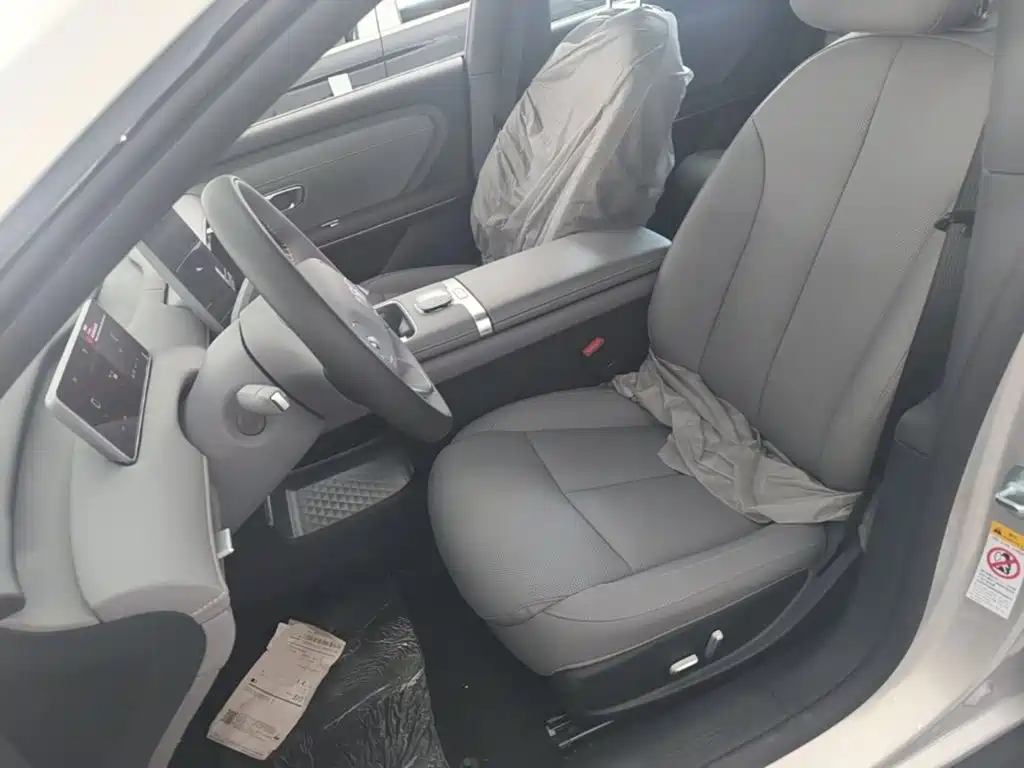 Changan Qiyuan A06 2026 2025 120kw EV