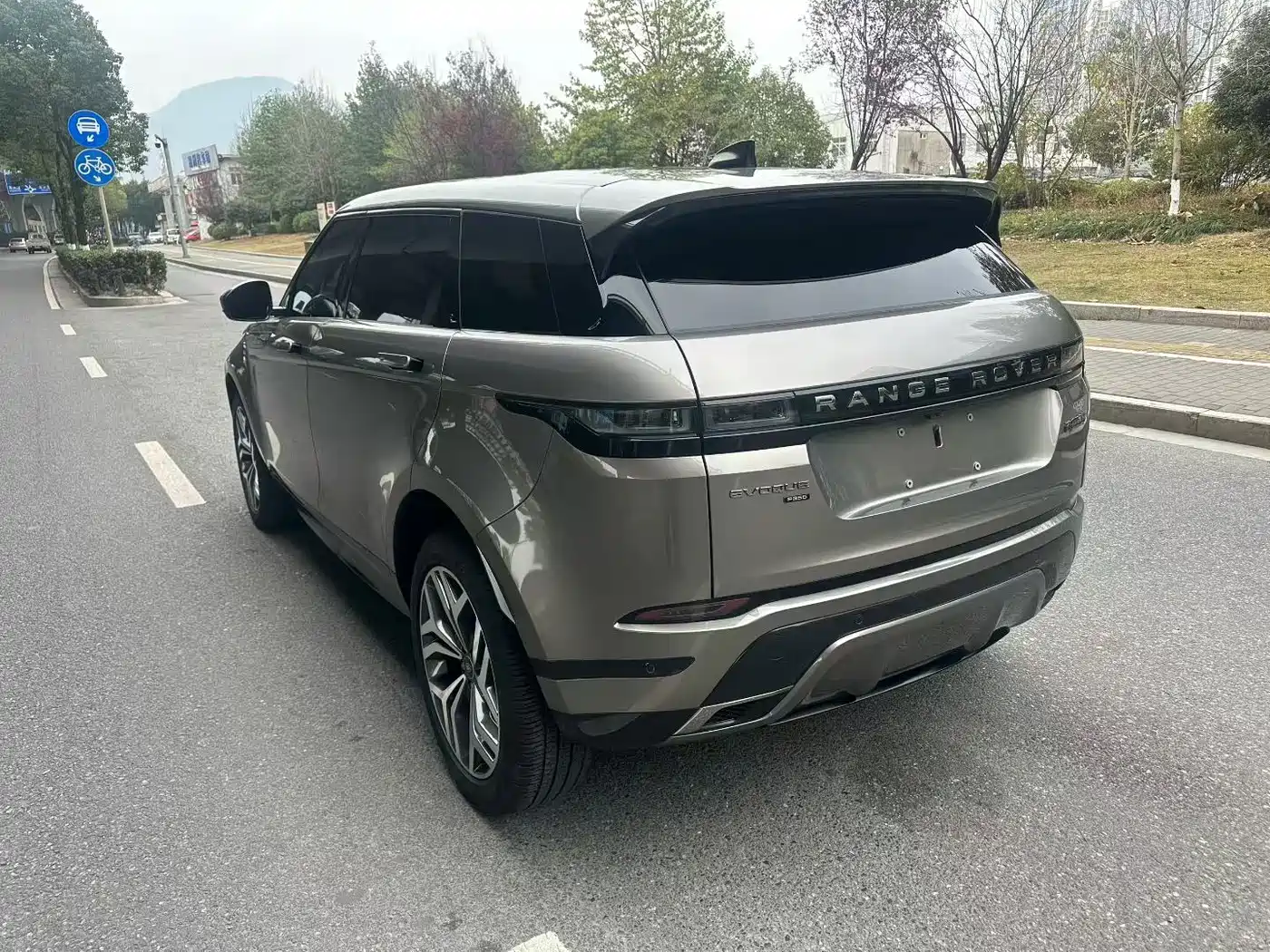 Фото 4 - Land Rover Range Rover Evoque