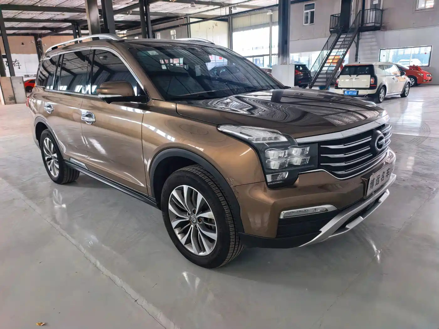 GAC Trumpchi Trumpchi GS8 2017 320T 2WD Luxury Smart Connect (7-seater) фото 3