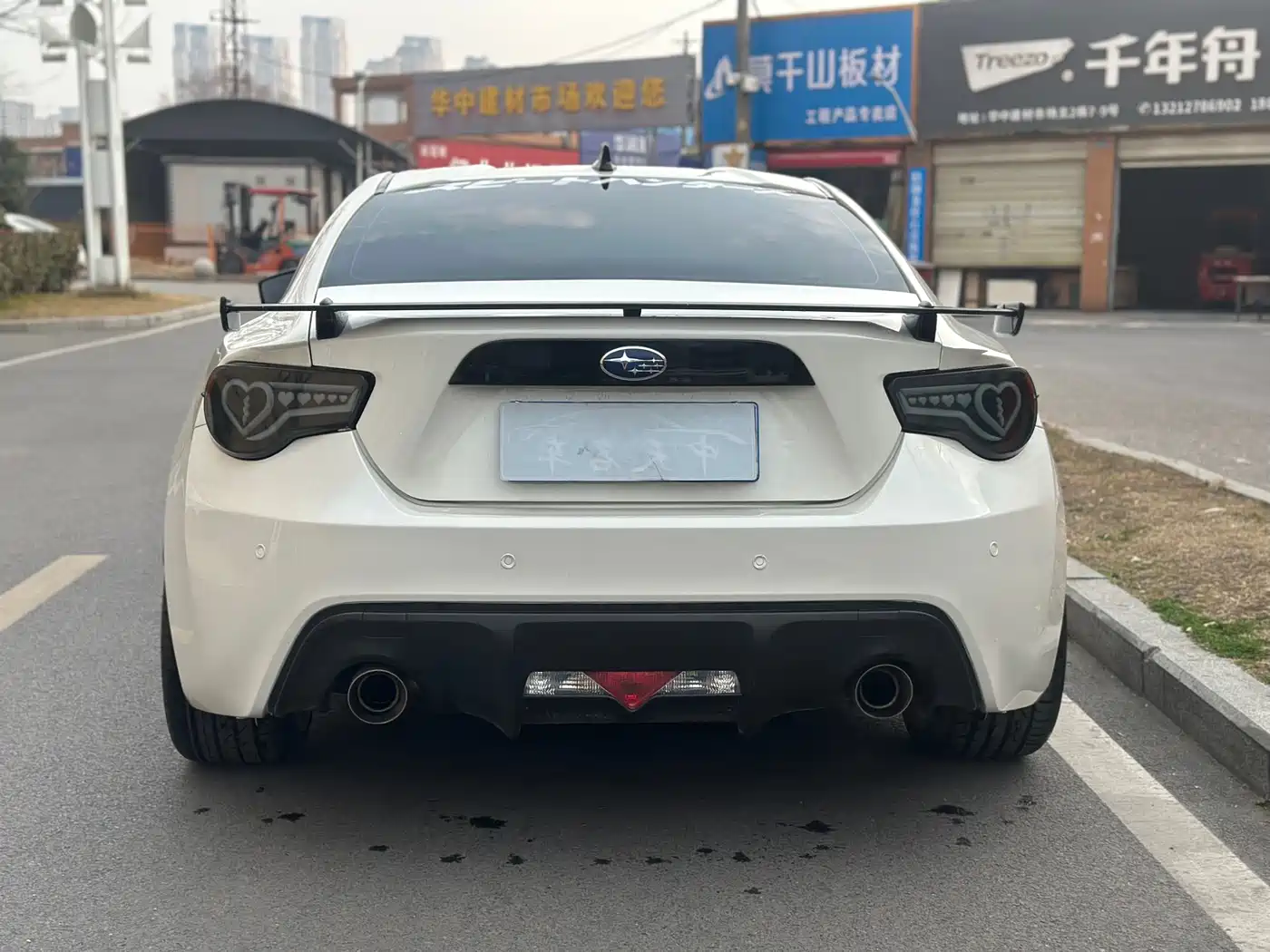 Subaru BRZ 2020 2.0L Manual type-RS фото 8