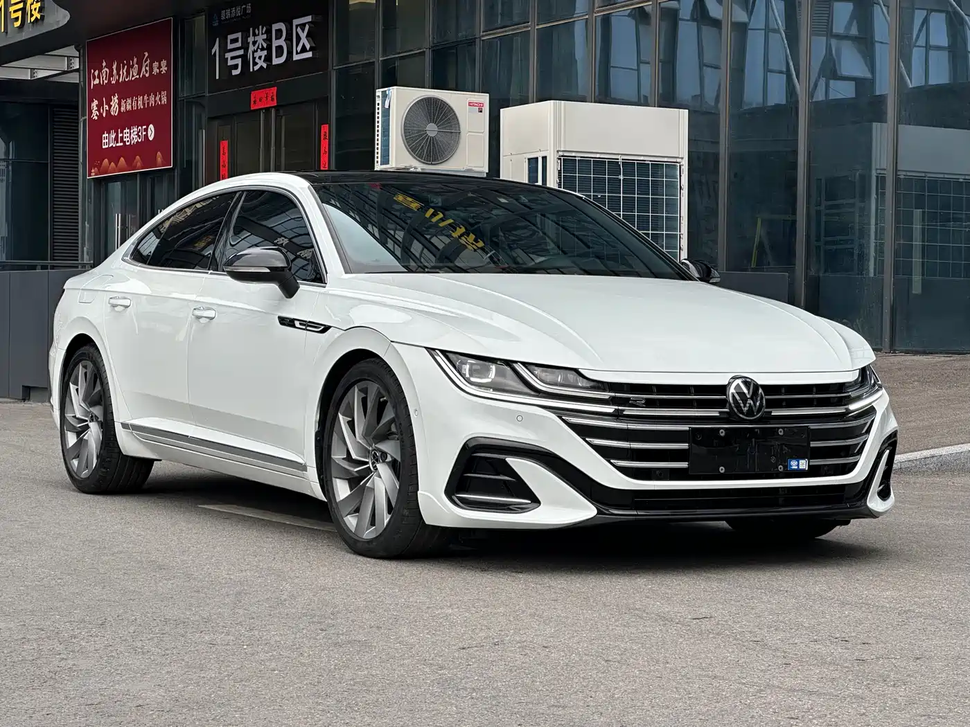 Volkswagen FAW-Volkswagen CC 2024 380TSI Eye-catching Edition фото 3