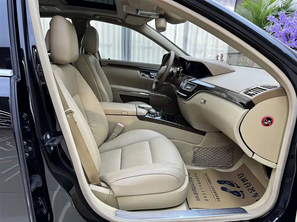 Mercedes-Benz S-Class 2010 S 300 L Business фото 12