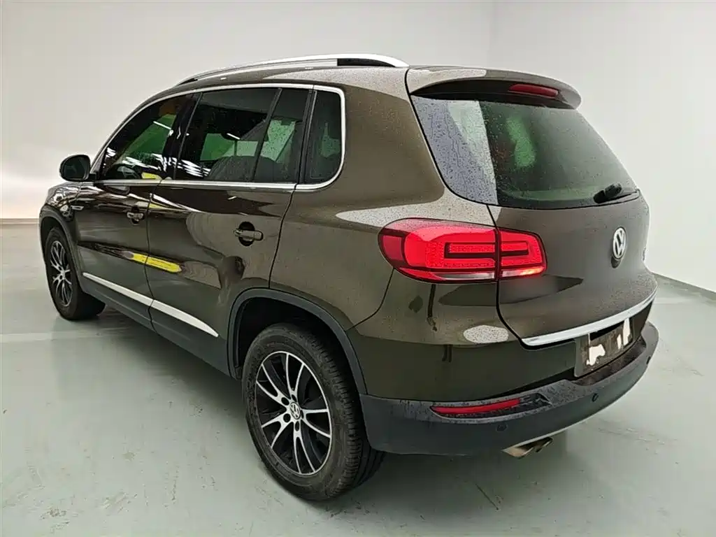 Volkswagen Tiguan 2016 Model 300TSI Automatic 4WD Luxury Edition фото 5
