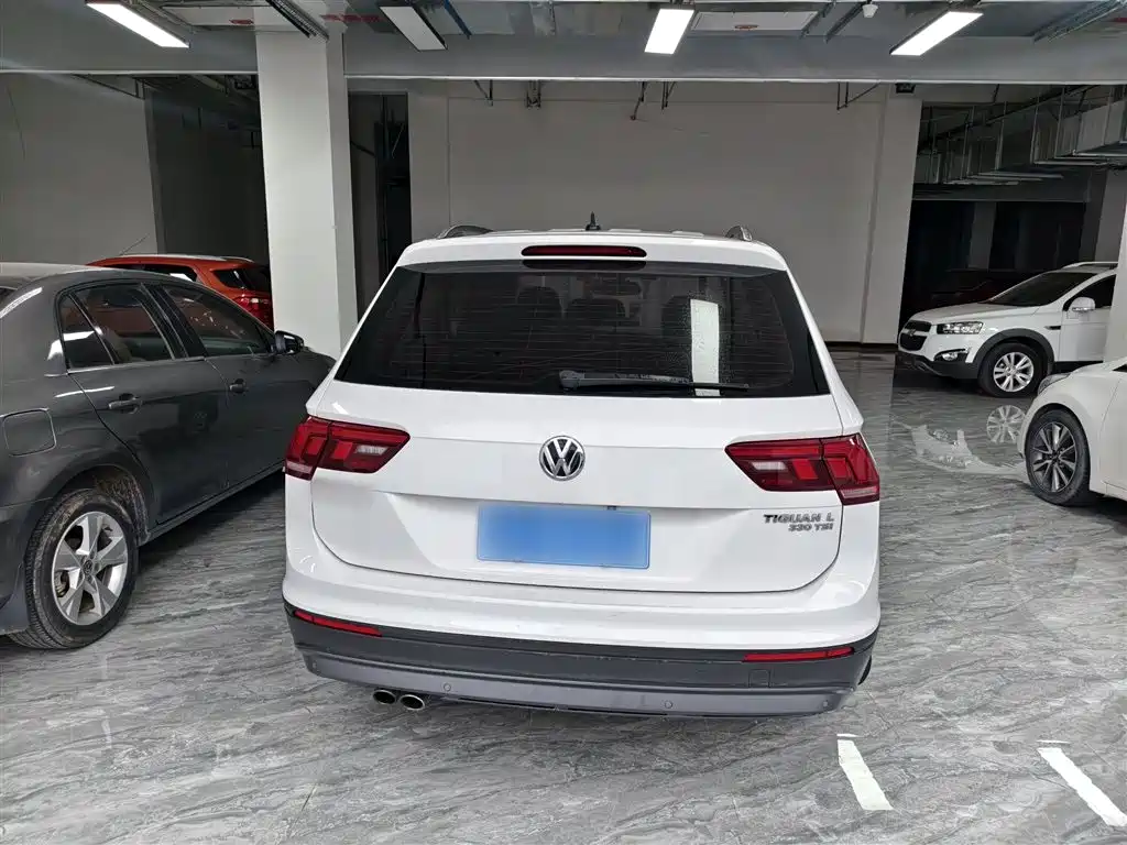 Volkswagen Tiguan L 2018 330TSI Automatic 2WD Trend Edition фото 5
