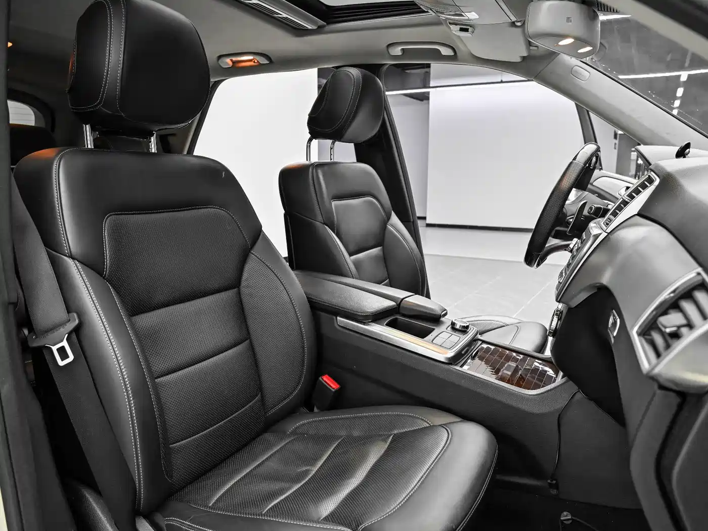 Mercedes-Benz M-Class 2012 ML 300 фото 10