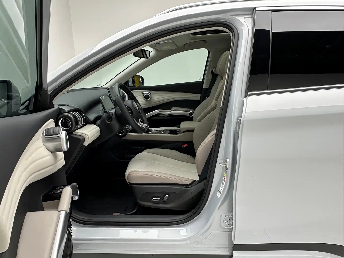 BYD Yuan PLUS 2024 Glory Edition 430KM Advanced фото 7