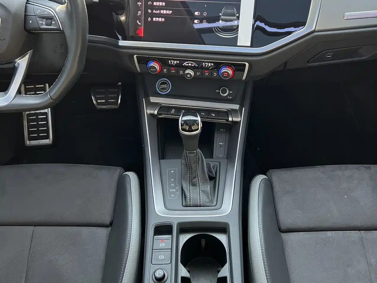Audi Q3 2023 35 TFSI Fashion Dynamic (1.4T) фото 12