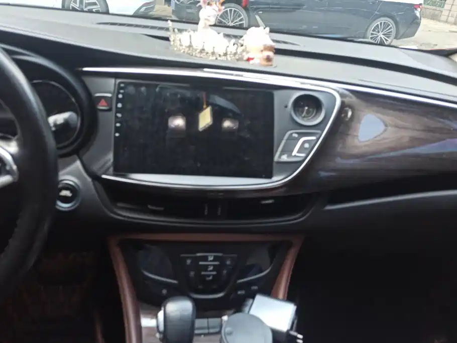 Фото 13 - Buick Envision Plus
