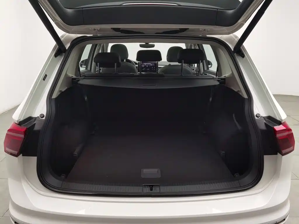 Volkswagen Tiguan, миниатюра 16