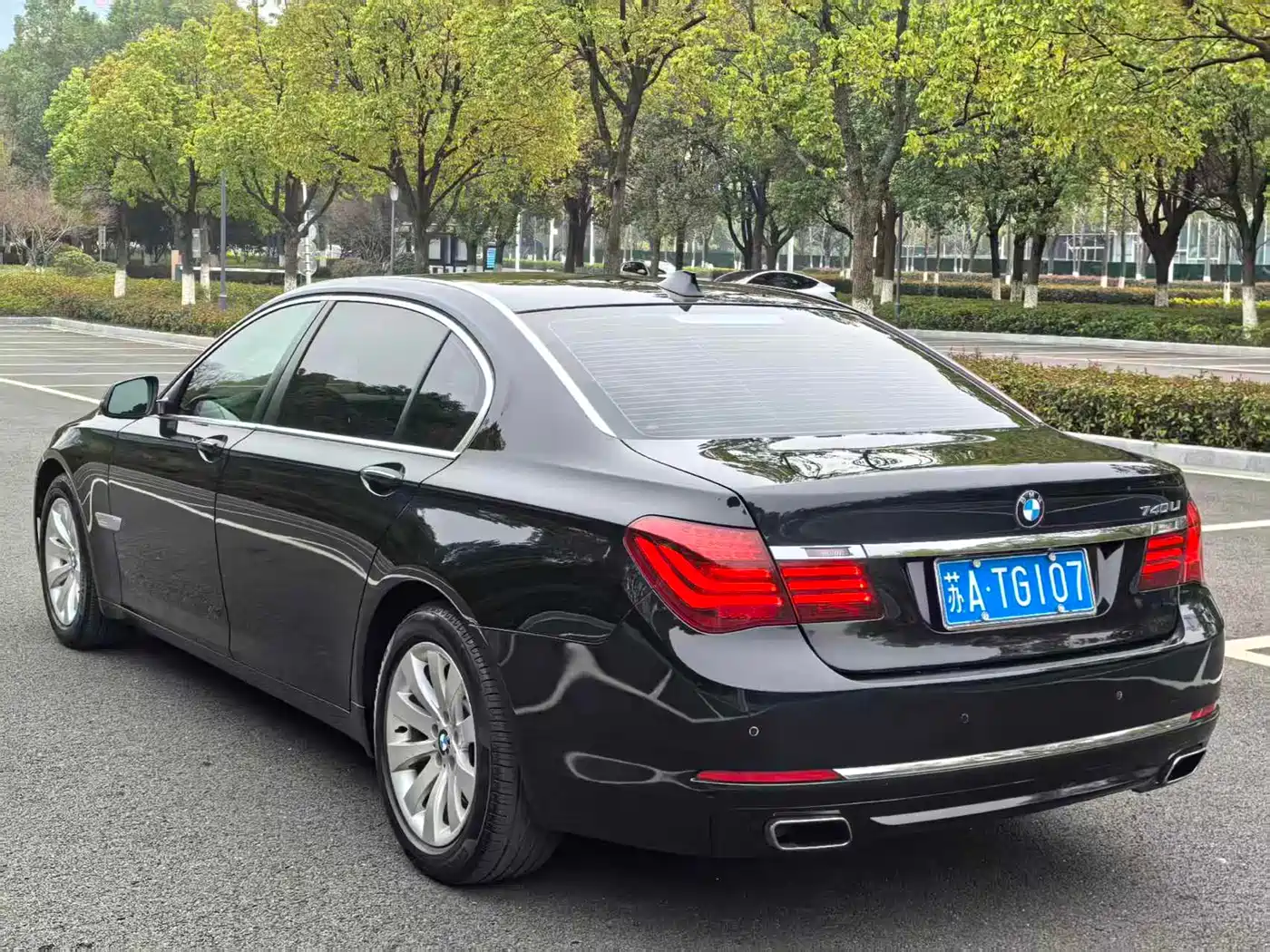 BMW 7 Series 2013 Model 730Li Leading фото 16