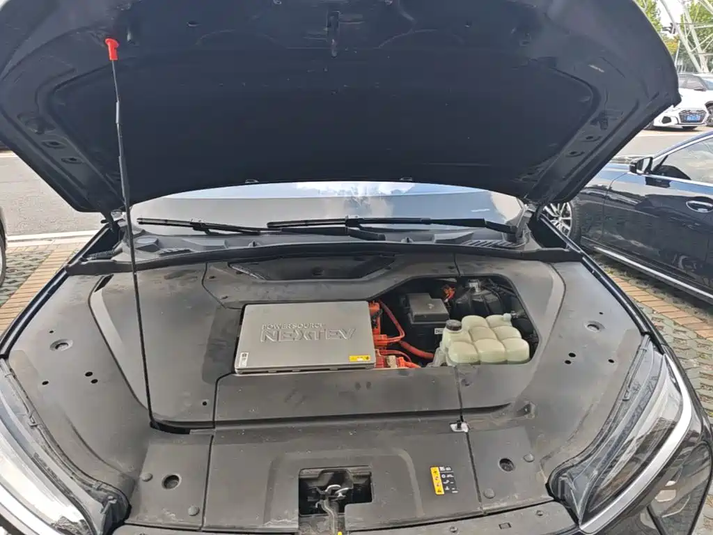 Фото 20 - NIO ES6