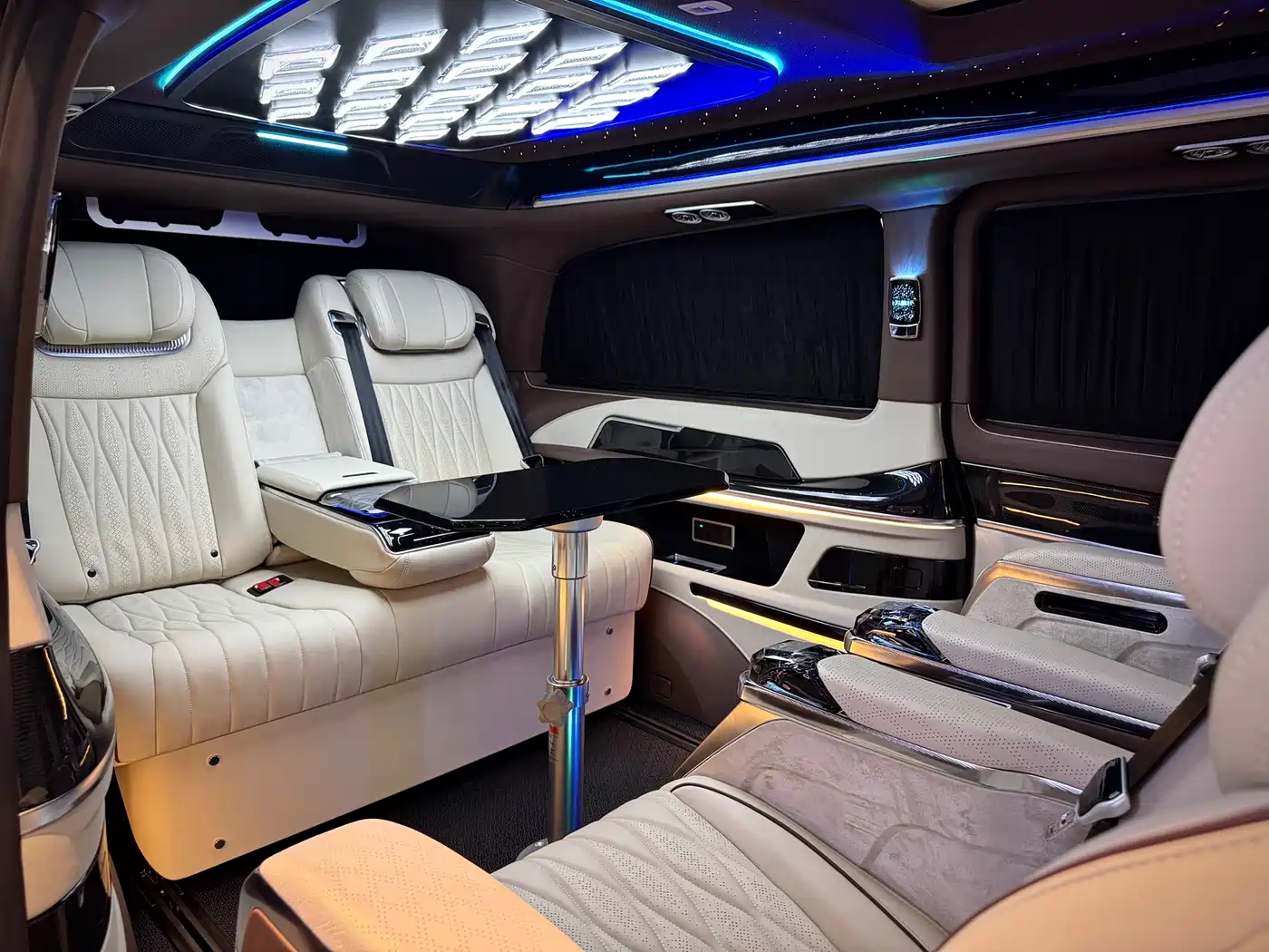 Mercedes-Benz V-Class 2024 V 300 L Long Wheelbase Luxury Edition фото 2