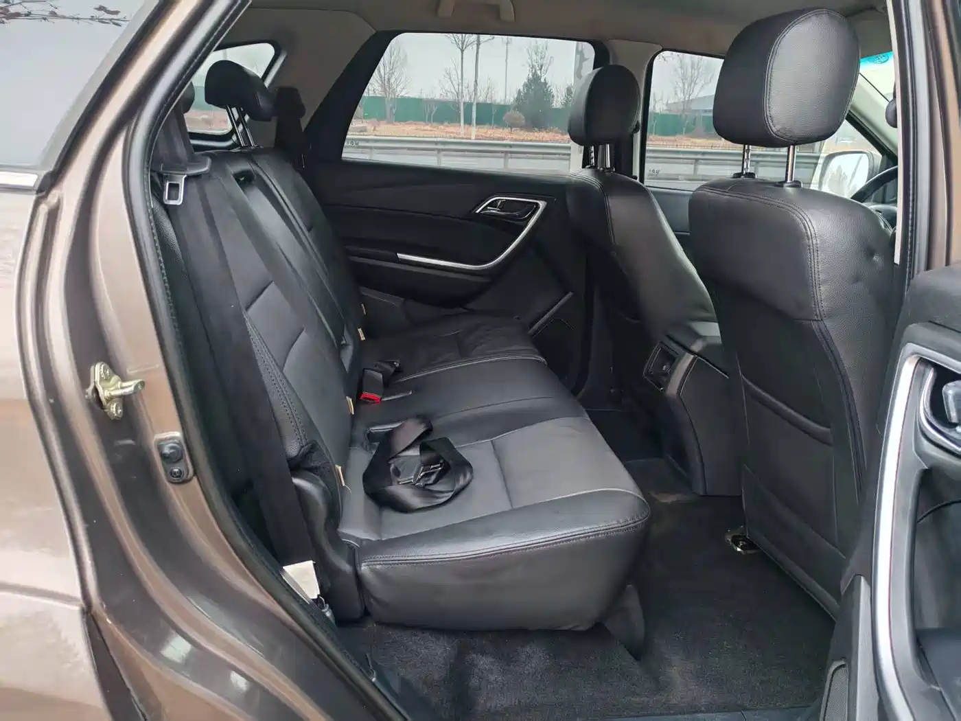 Jiangling Yusheng S350 2013 2013 2.4T Automatic 2WD Diesel Premium Luxury 5-seater
