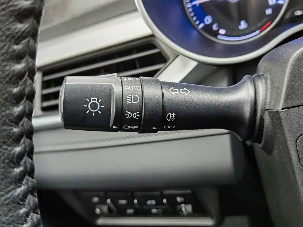 Geely Vision S1 2018 2018 1.5L Manual Sharp Speed