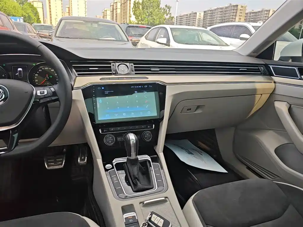 Volkswagen FAW-Volkswagen CC 2019 330TSI Luxury Appearance (China V) фото 13