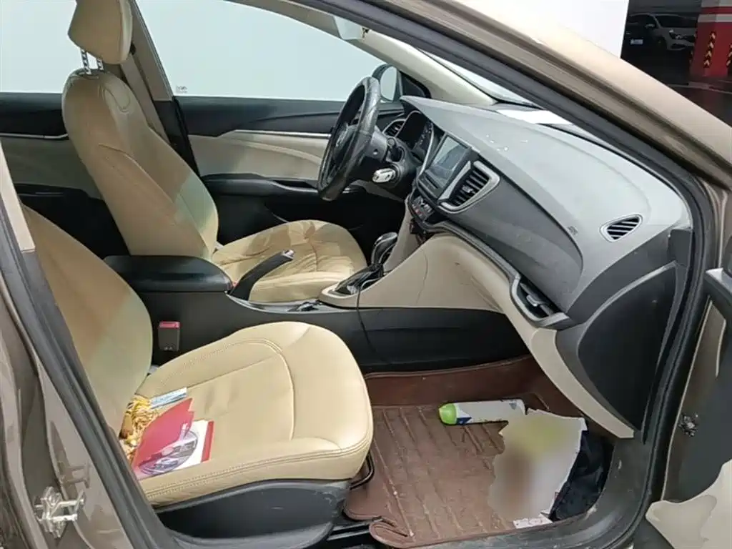 Buick Excelle 2015 18T Dual-Clutch Elite фото 25