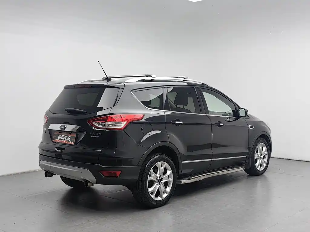 Photo 2 - Ford Kuga