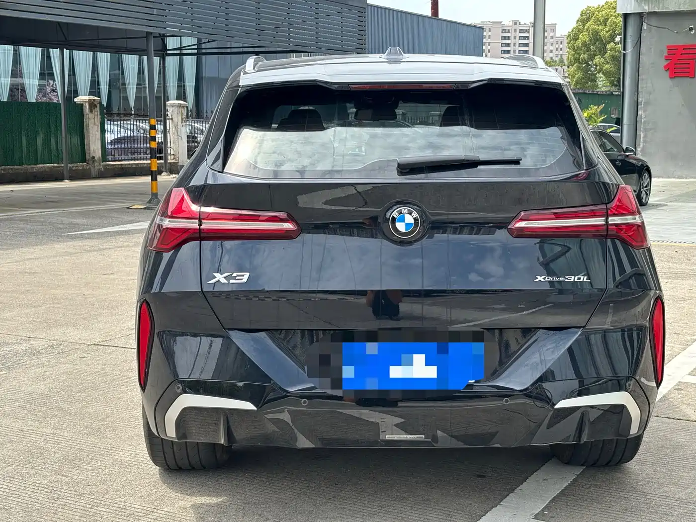 BMW X3 2025 xDrive30L Leading Model M Sport Black Package фото 16