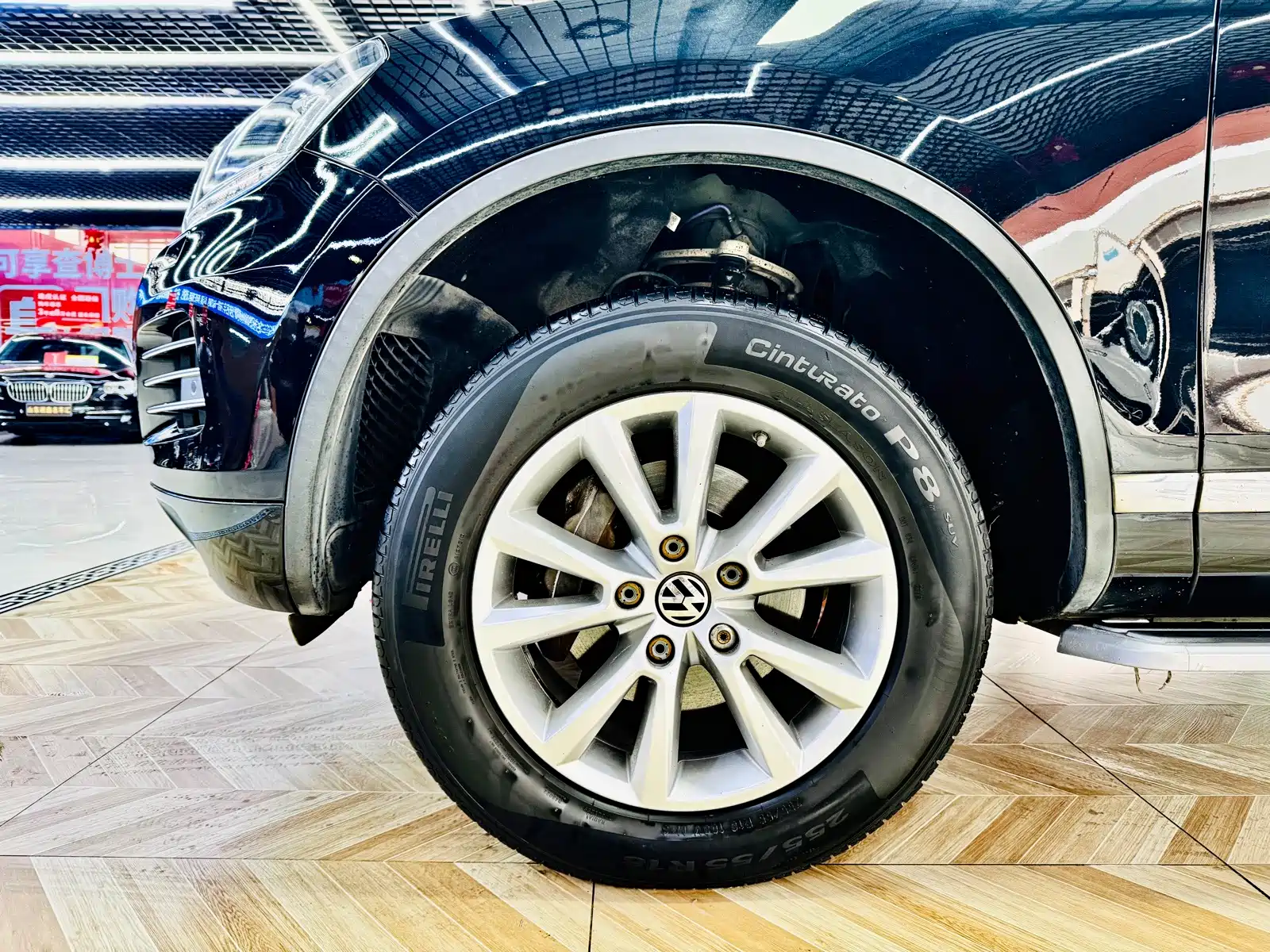 Фото 17 - Volkswagen Touareg