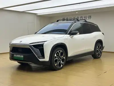 NIO ES8
